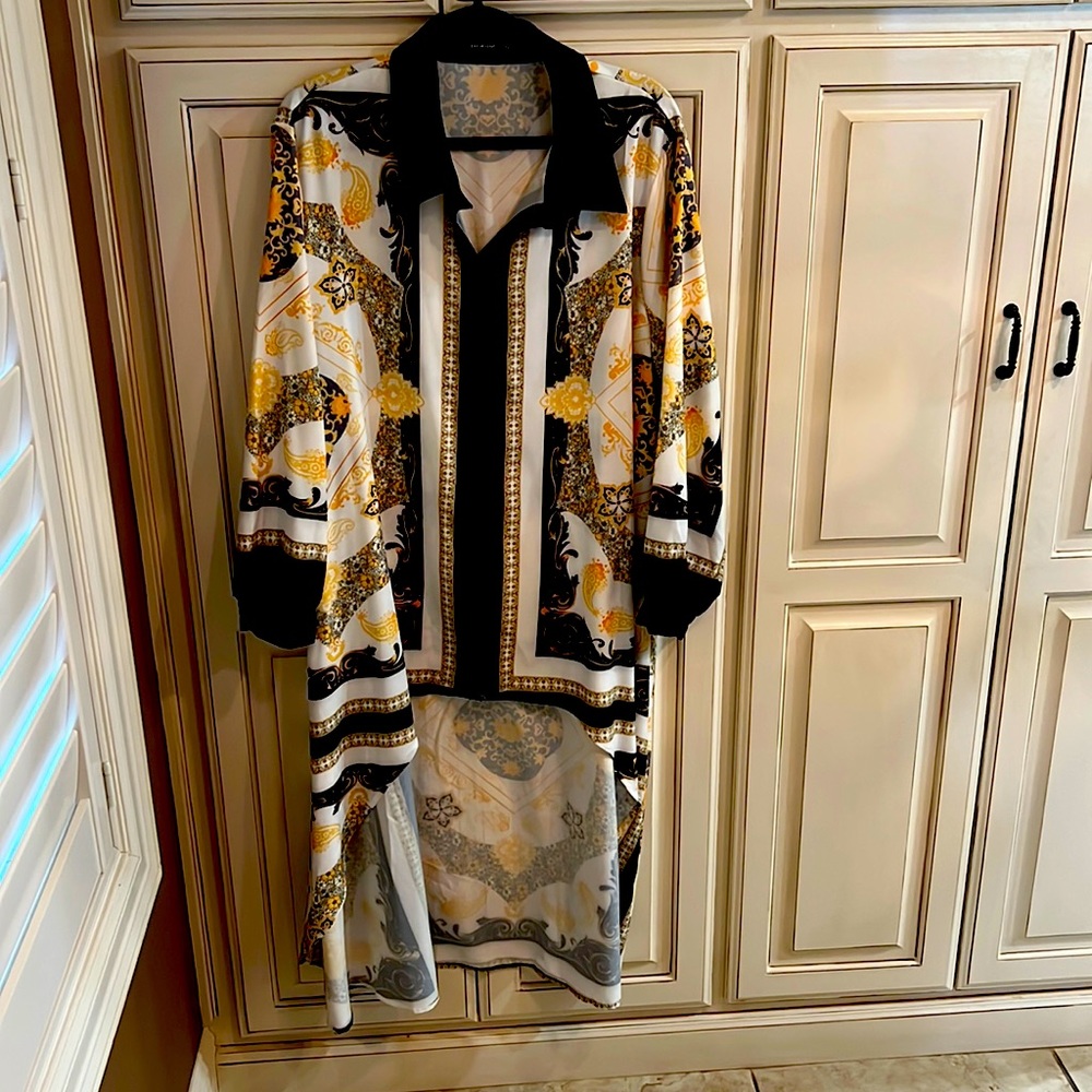 SHEIN 3xl hi low top. NWOT